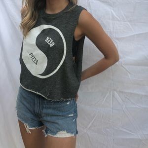 The laundry room NWT Beer Pizza sweater tank crop